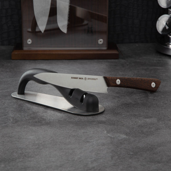 Learn How to Sharpen Your Knives